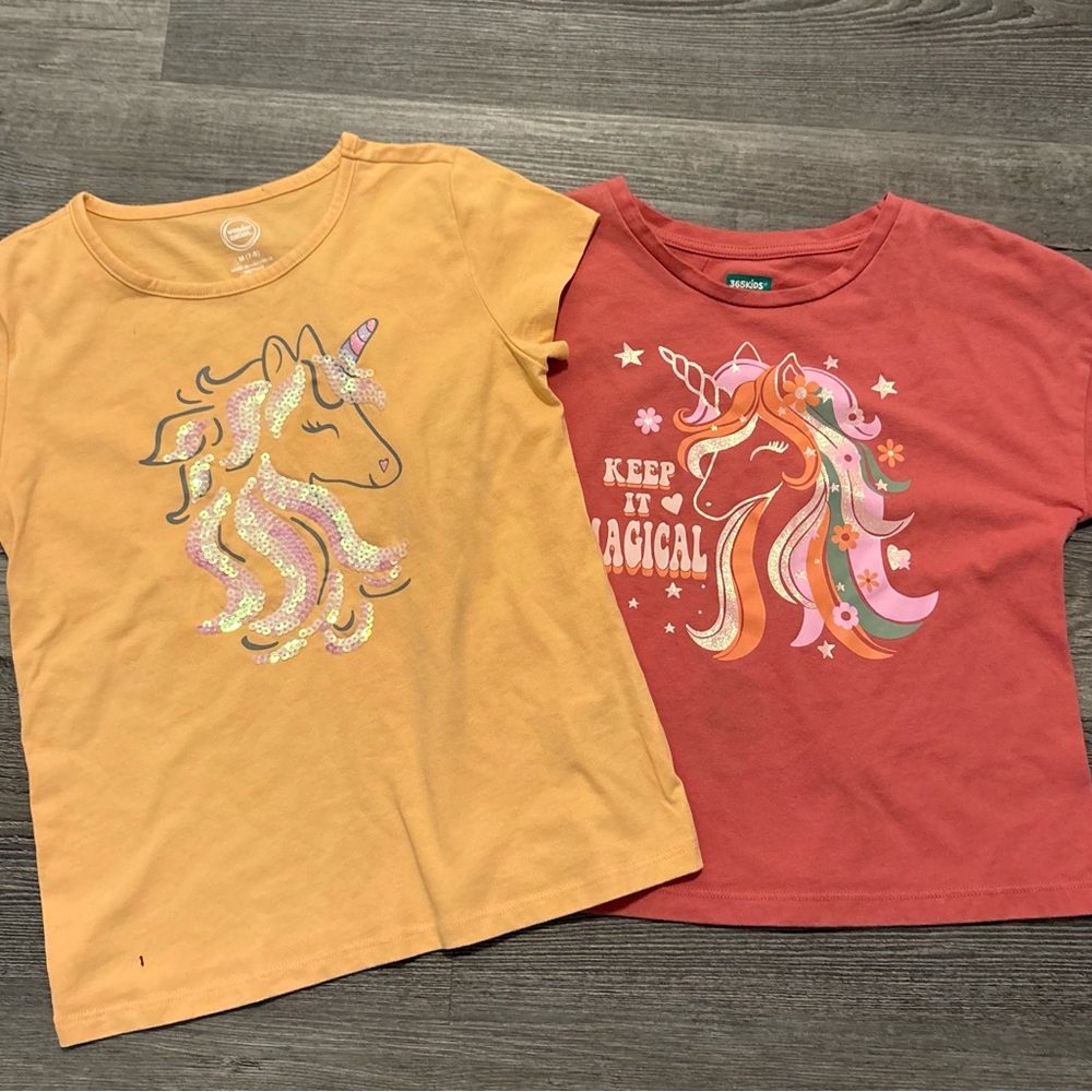 Girl’s Two Pack Unicorn Shirts with Embellished and Graphic Tee Design size 7/8